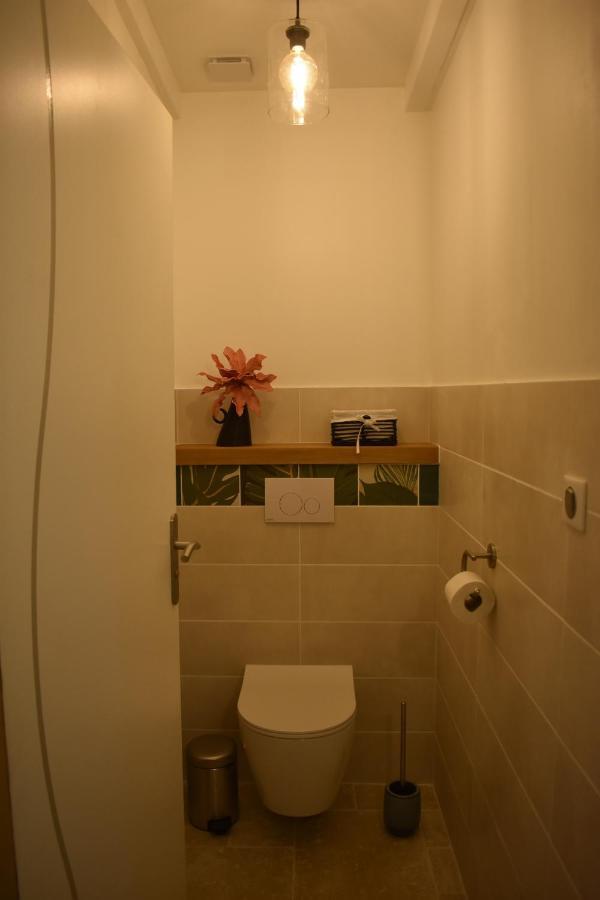 Chambre Au Calme Avec Spa Privatif Gratuit Sud Aveyron Les Palmiers Des Causses Saint-Rome-de-Tarn Экстерьер фото